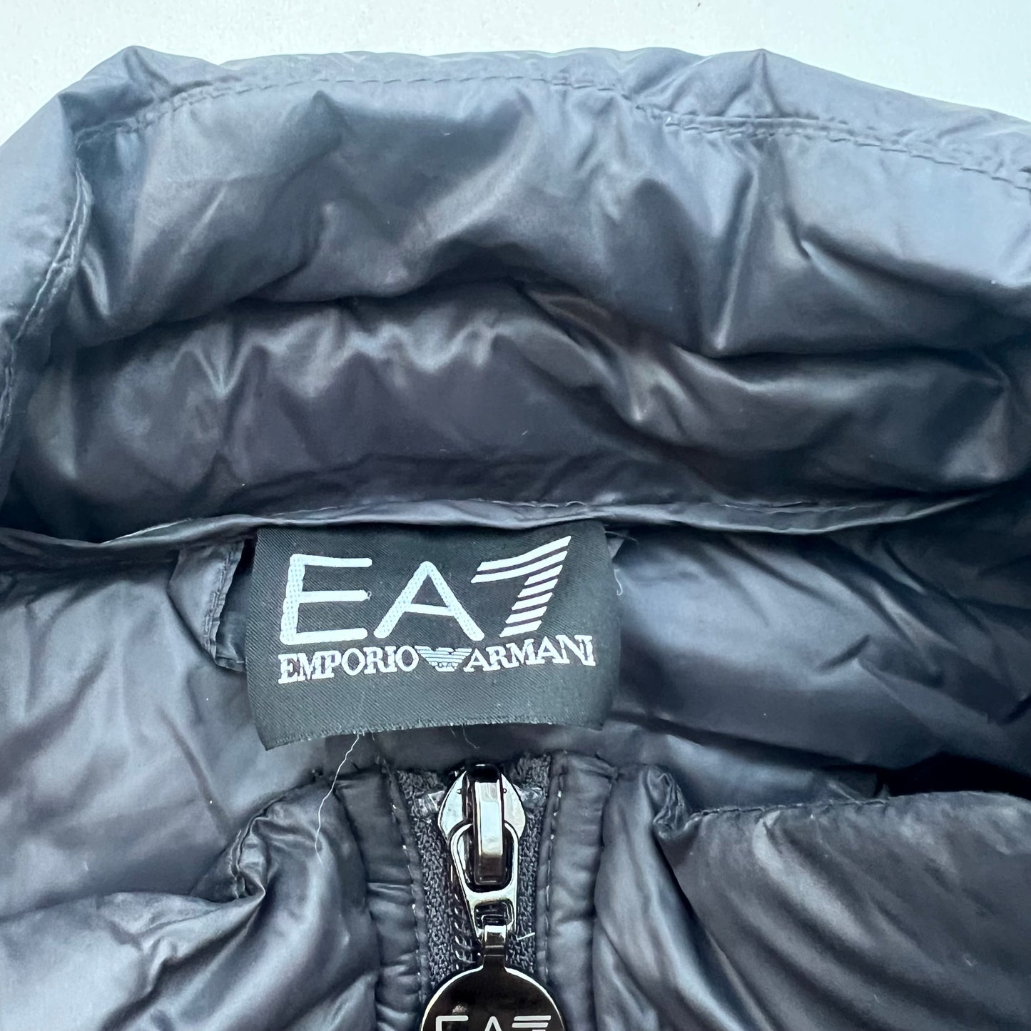 Armani EA7 Puffer Jacke in grau (S)