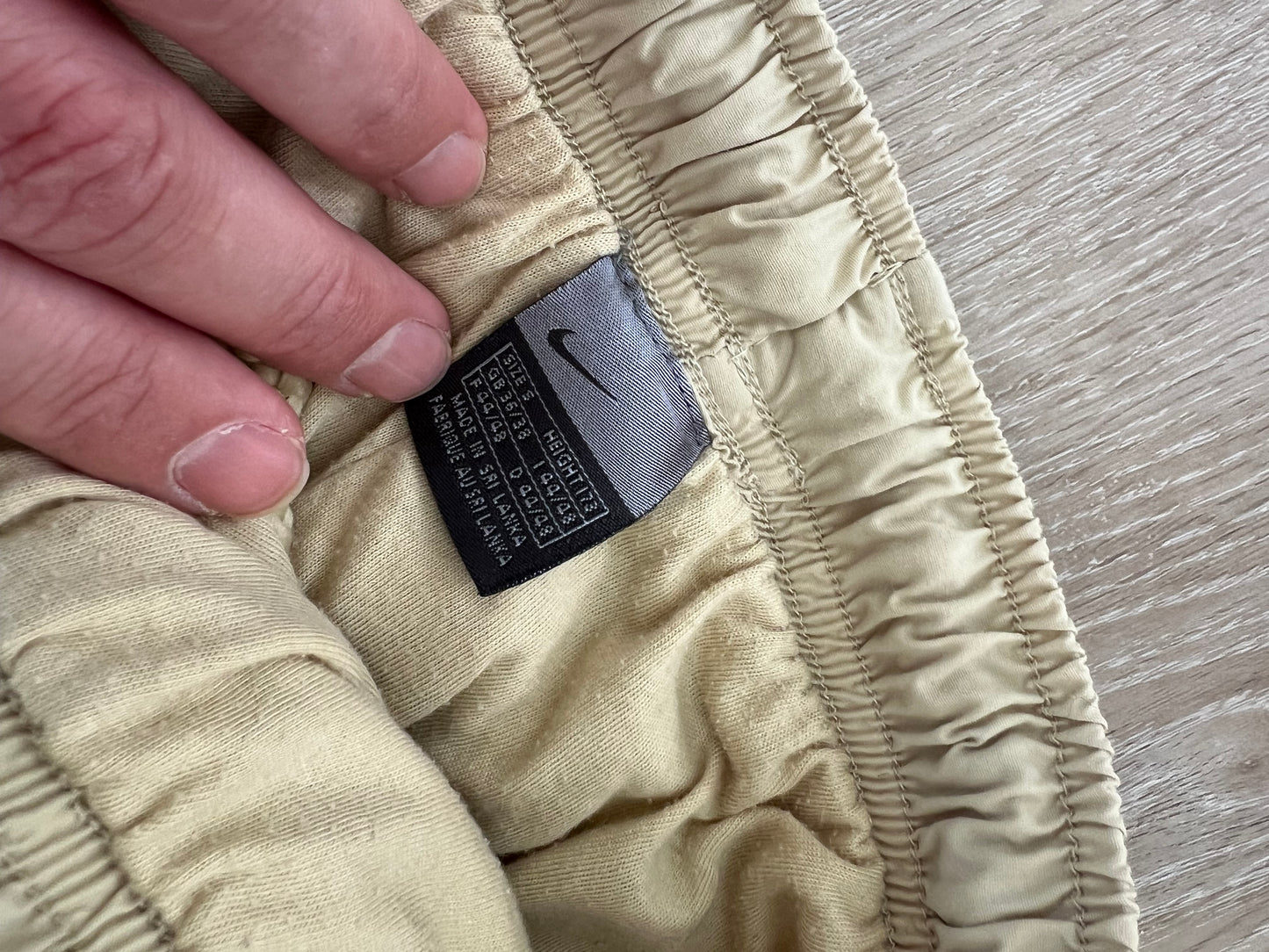 Nike Vintage Trackpants baggy hose Y2k 2000er in (S)