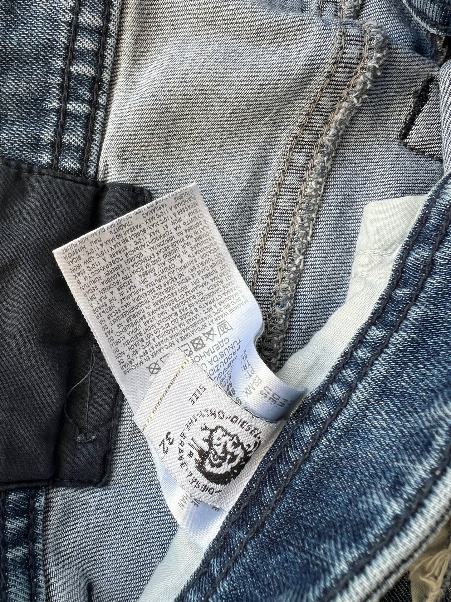 Diesel Jeans Vintage Straight Leg in blau 32/32(L)