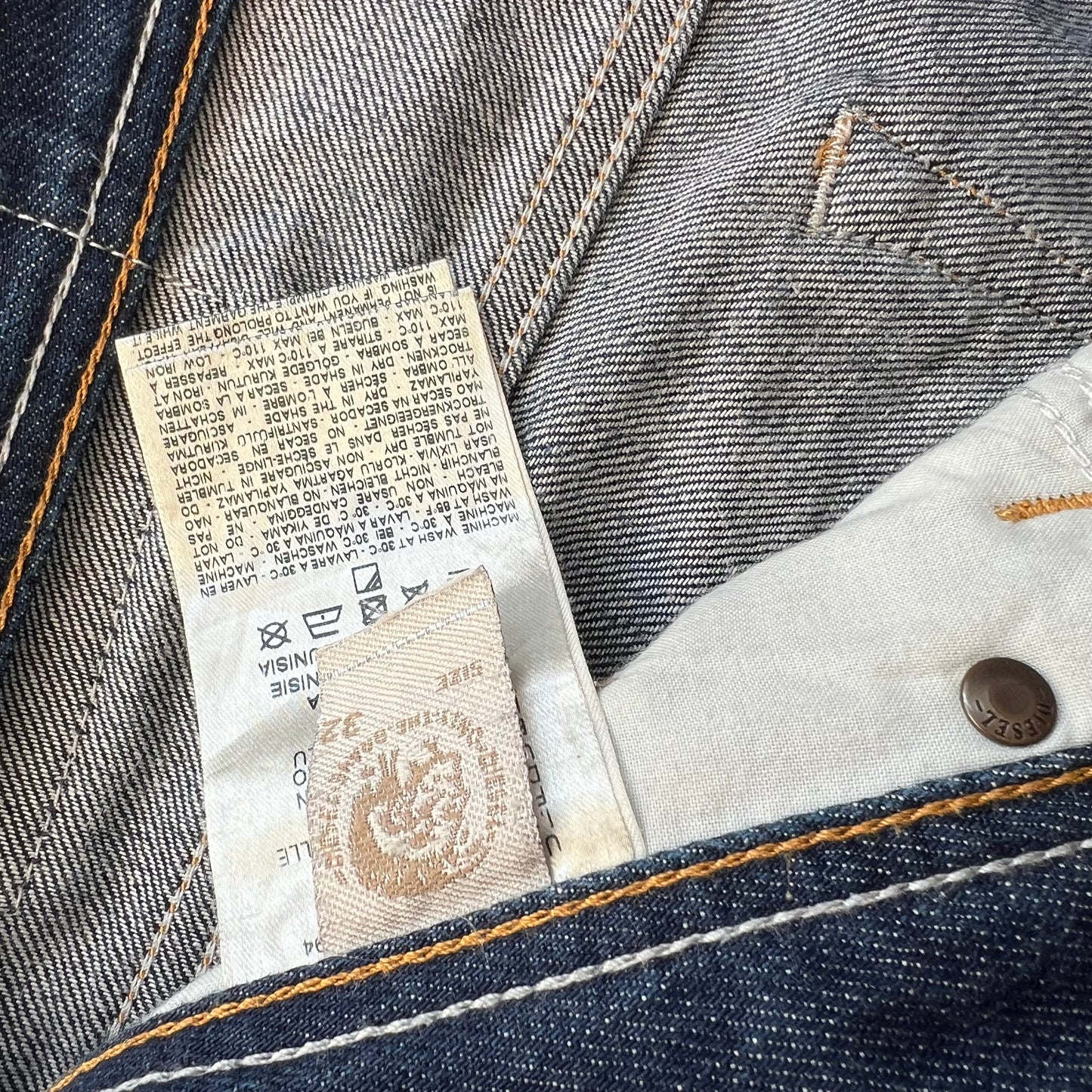 Diesel Jeans Vintage Straight Leg in blau 32/32 (L)